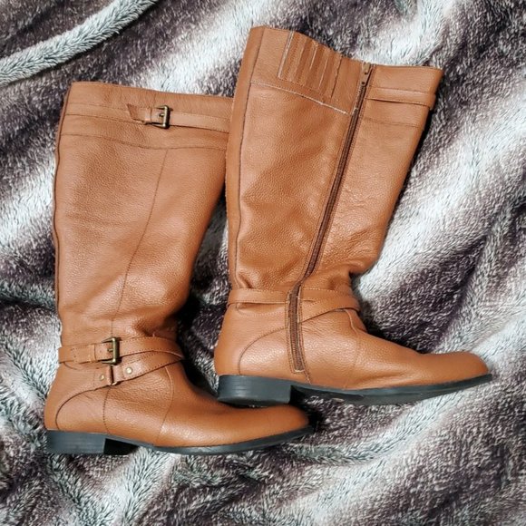 Comfortview Wide Calf Brown Boots - Picture 1 of 16